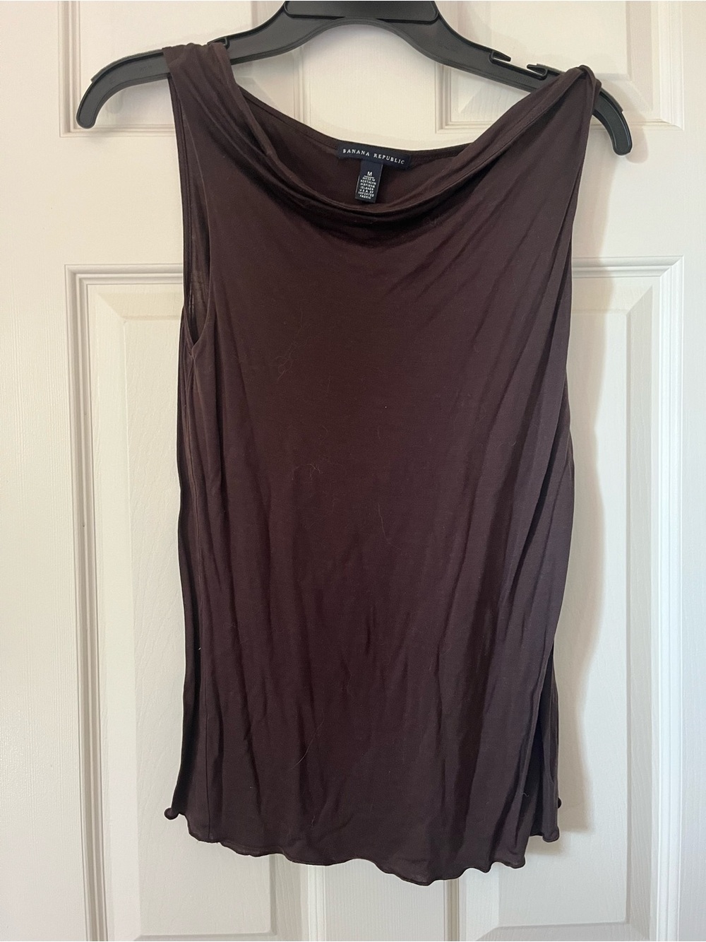 banana republic women's sleeveless cowl neck top in deep brown